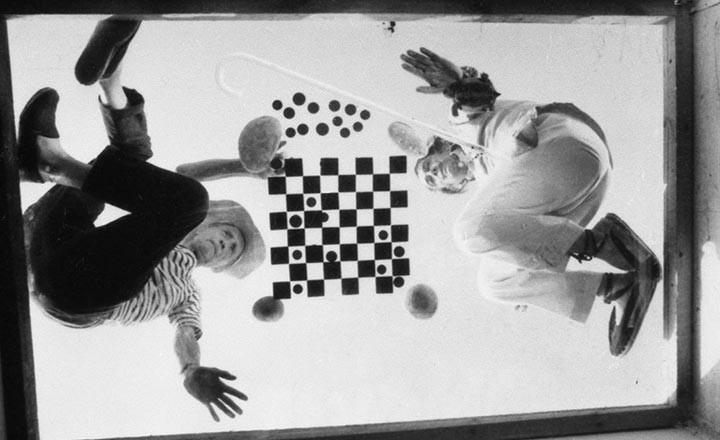 Duchamp ve Dali’yi Buluşturan Sergi
