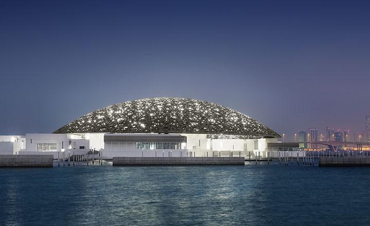 Louvre Müzesi Abu Dhabi'de