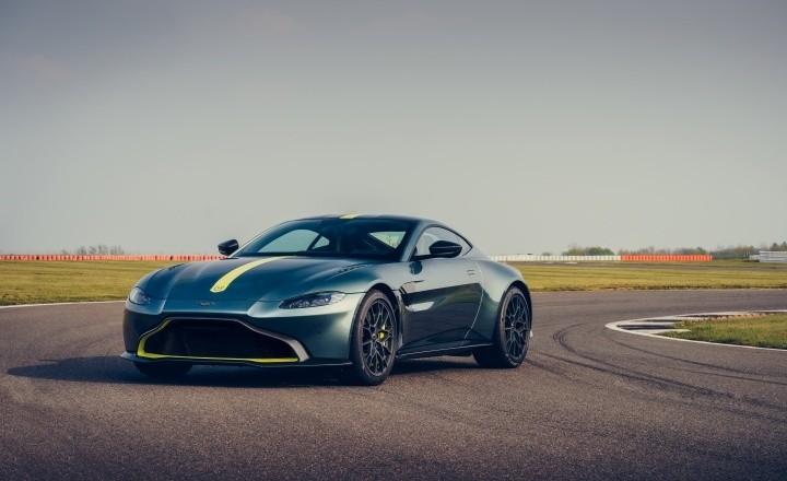 Aston Martin'den Yeni Üstü Açık Dbs Superleggera Volante