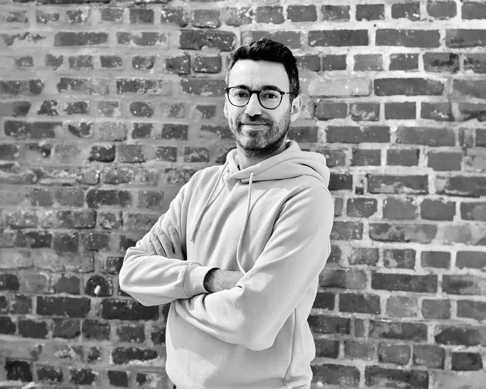 Sanatçı Sohbetleri: Onur Hastürk