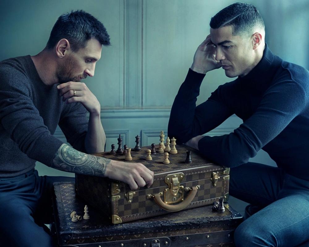 Louis Vuitton, Messi ve Ronaldo ile Şah Mat Diyor