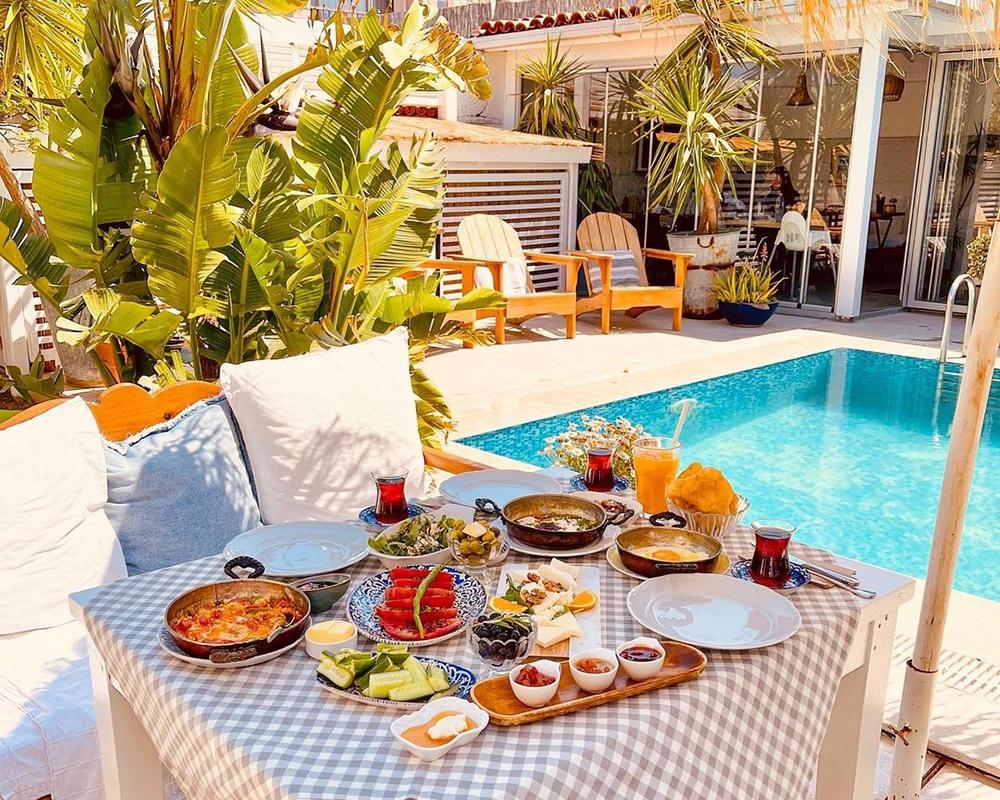 Alaçatı’nın En İyi Mekanları