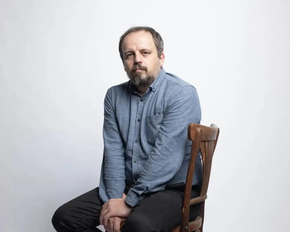 Yazar Sohbetleri: Mahir Ünsal Eriş