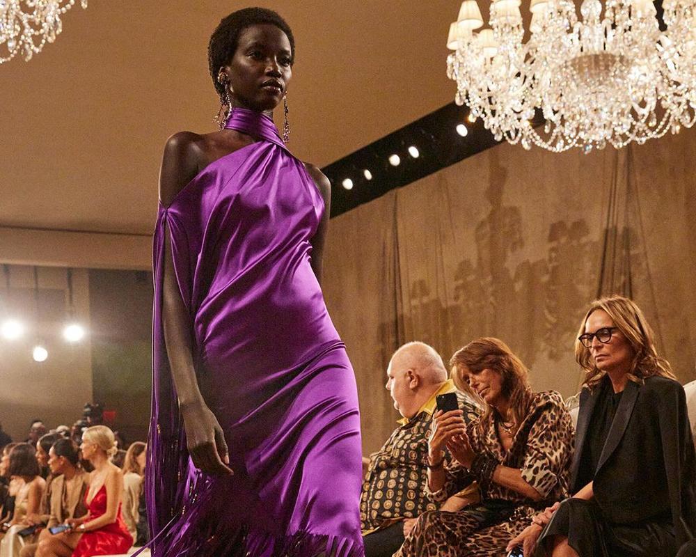2024 İlkbahar Yaz New York Moda Haftası Koleksiyonları