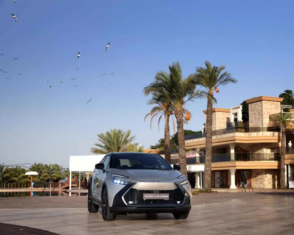 Yeni Toyota C-HR Hybrid Hakkında Bilmeniz Gerekenler