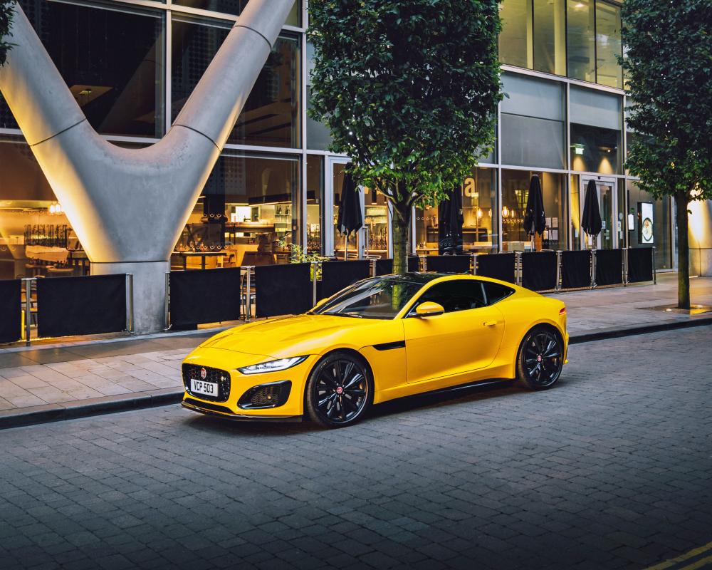 Jaguar F-TYPE Hakkında Bilmeniz Gerekenler