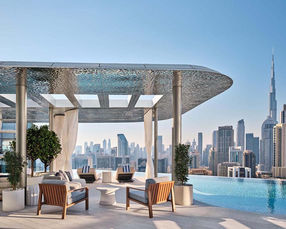 Dubai'de Mükemmel Bir Otel Deneyimi: The Lana Dorchester Collection