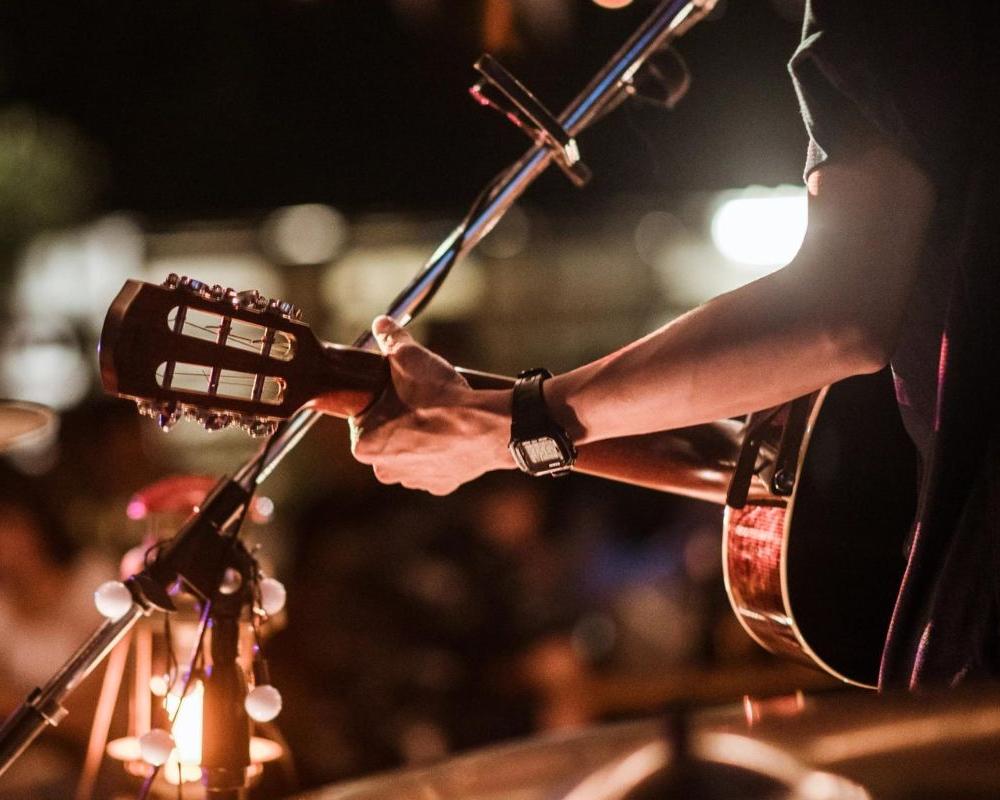 İzmir'in En İyi Canlı Müzik Mekanları
